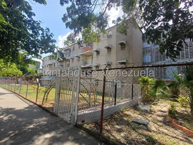 27-5169 Apartamento  en Alquiler en Caña de Azucar