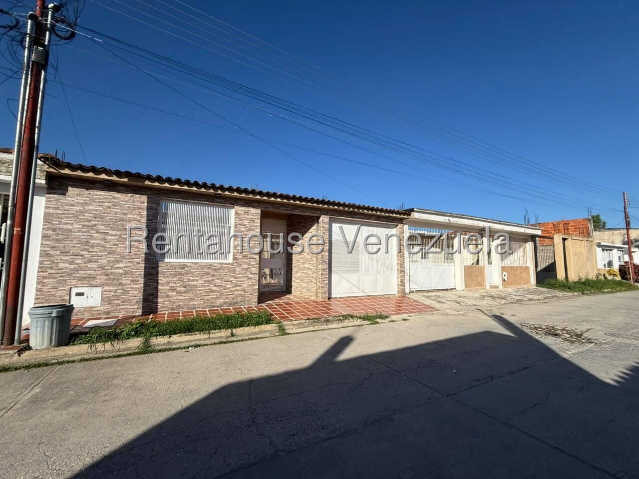 En Venta Comoda E Iluminada Casa En Conjunto Privado Con Vigilancia, Construida En Un 90% Para Personalizar A Tu Gusto, Ciudad Alianza. Inm 27-5659 Solo Clientes