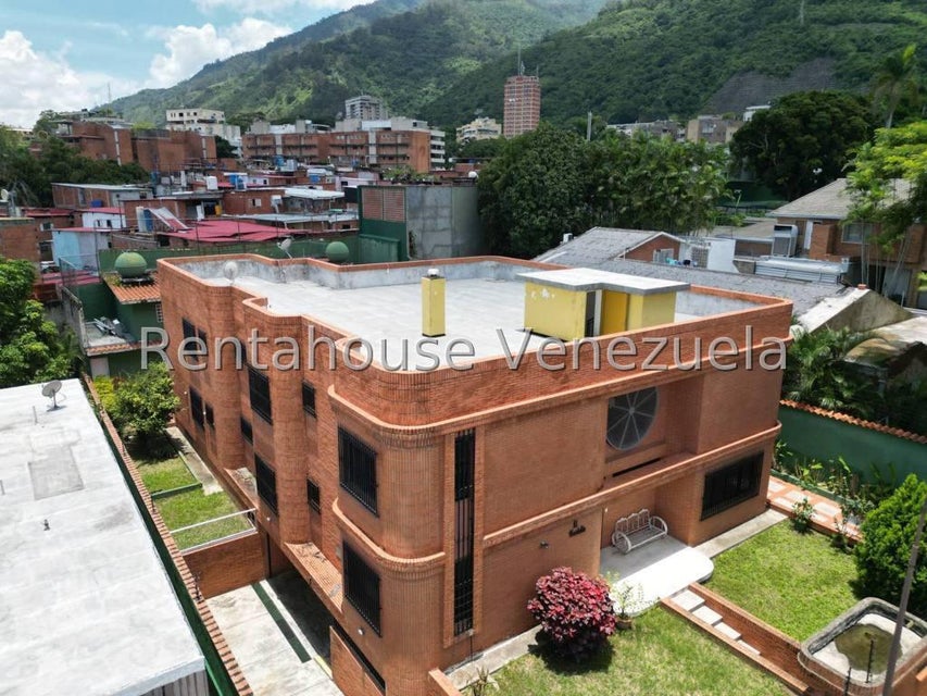 Casa en Venta Altamira 25-8093