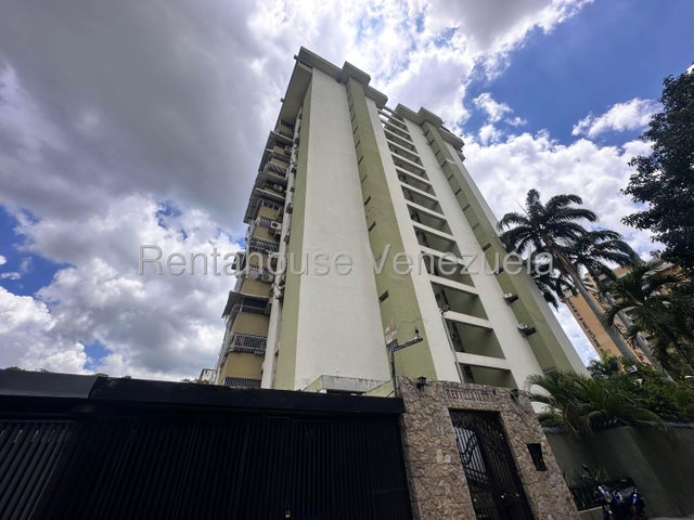 27-5770 Apartamento en Venta en Urbanizacion 
