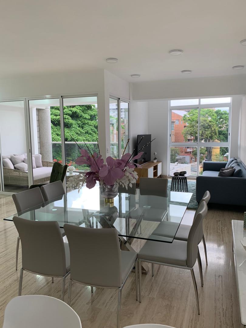 SE ALQUILA PH DUPLEX 240m2 AMOBLADO LOS NARAN