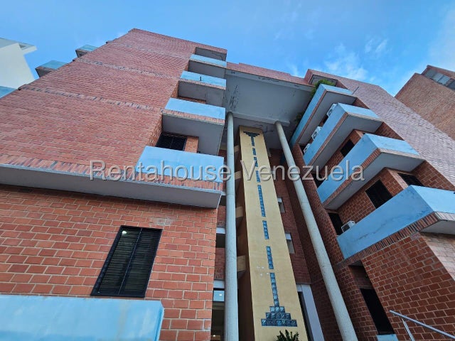 27-6275 Apartamento en Venta en Urbanizacion San Jacinto