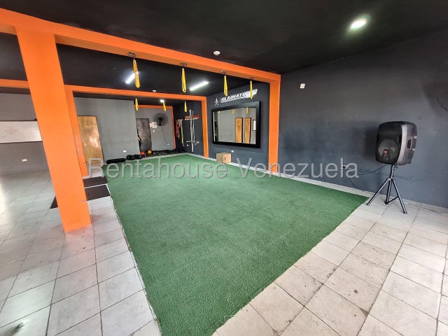local  comercial   san  diego