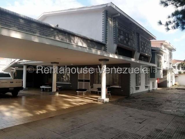 casa  en  venta  en la  viña