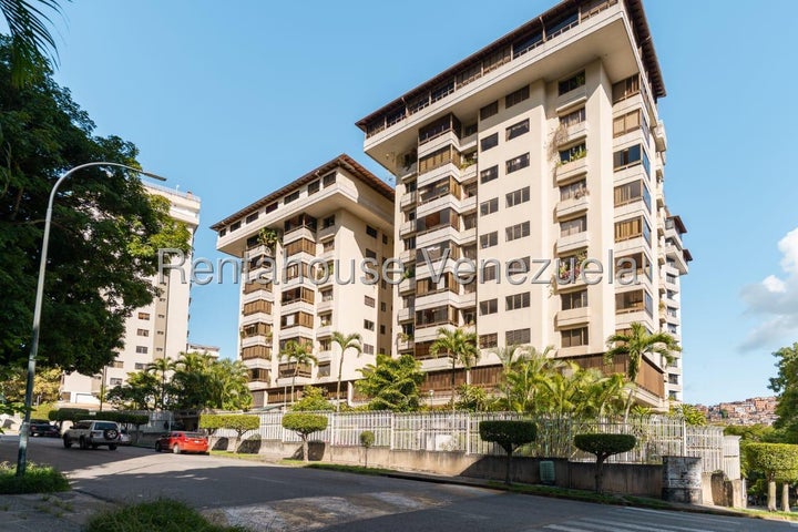 JI 27-7121. EN VENTA APARTAMENTO DE 134M2 UBI