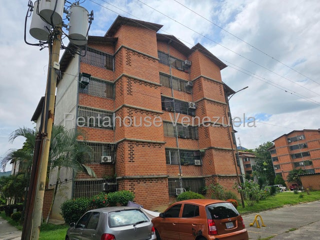 JI 27-5399. EN VENTA APARTAMENTO DE 134M2 UBI
