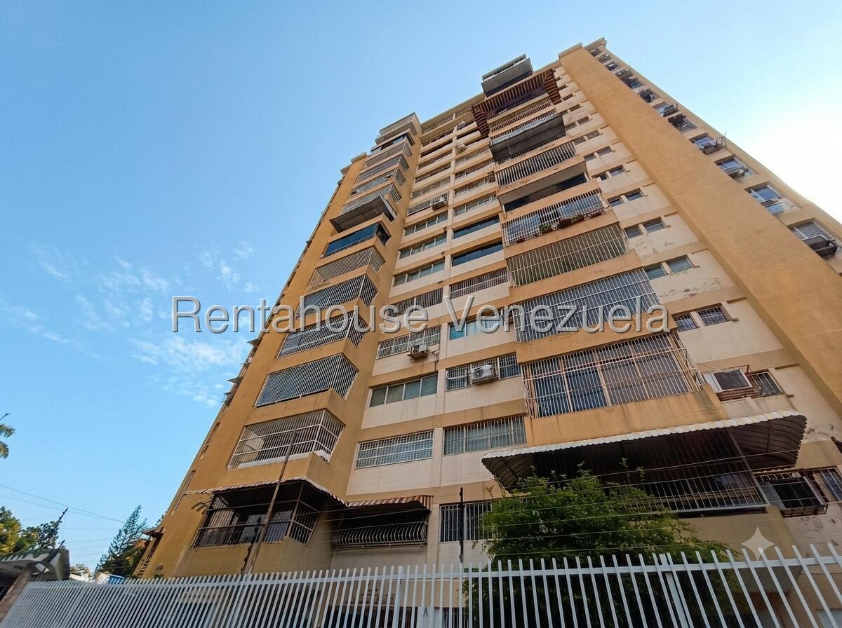 27-3939 Apartamento en Venta en Urbanizacion 