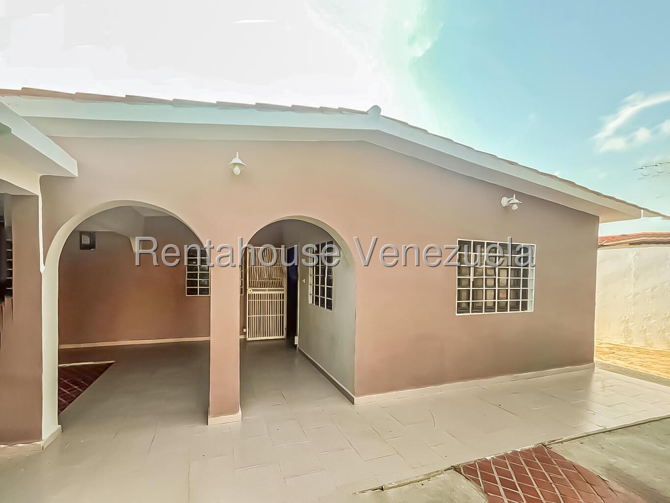 Casa Puerta Maraven