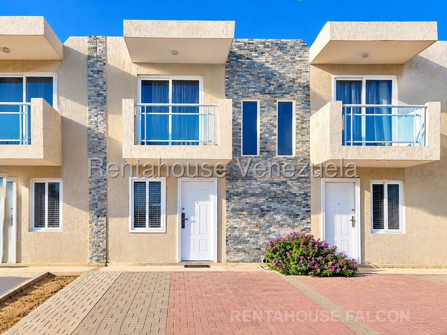Townhouse Puerta Maraven