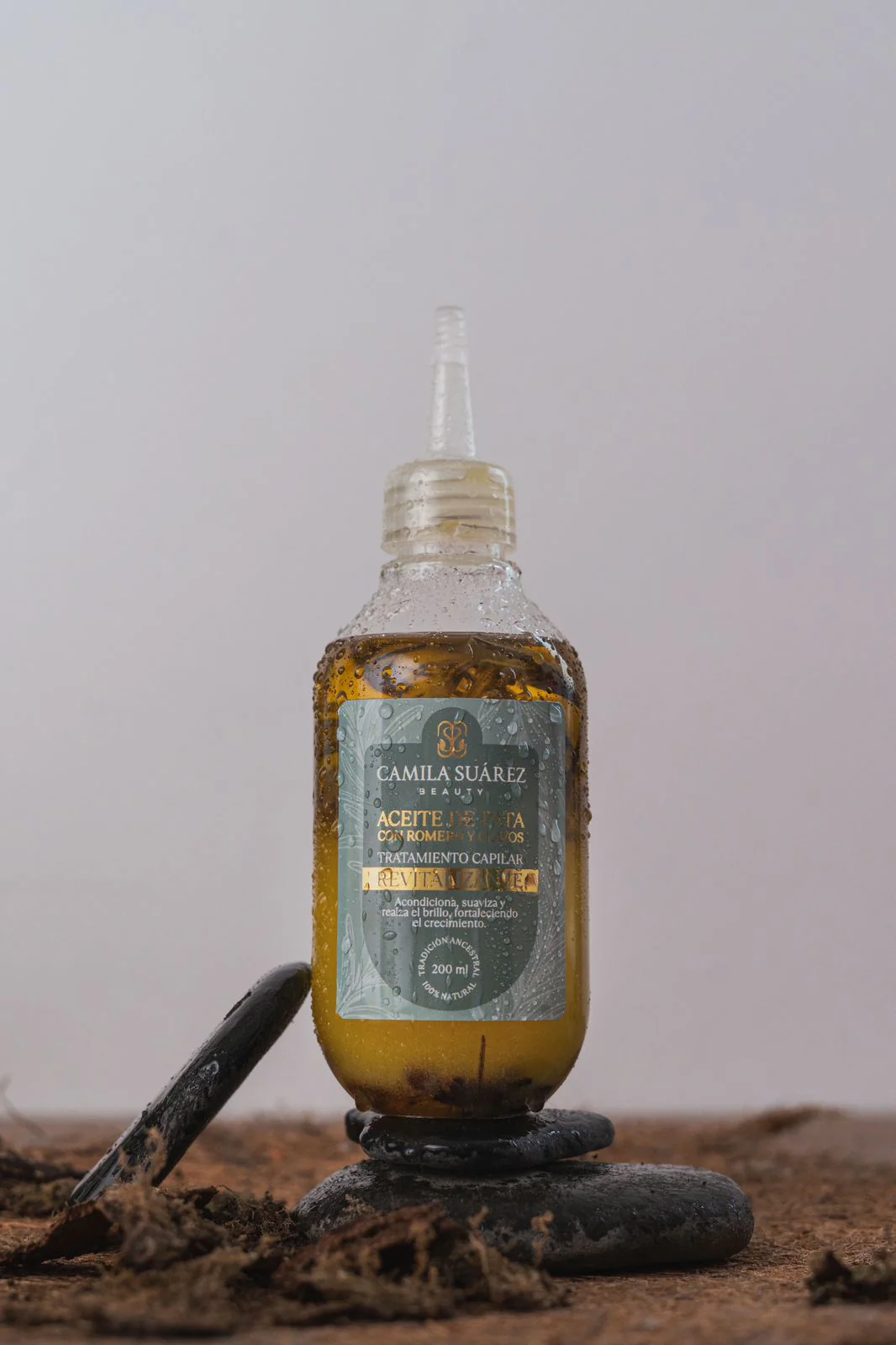 ACEITE DE PATA CON ROMERO Y CLAVOS 200ML CAMILA SUAREZ SHAMPOO Y CUIDADO DE EL CABELLO - Tienda Barber Clan