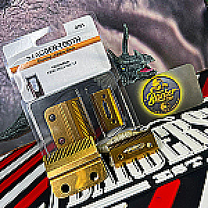 CUCHILLAS DORADAS PLANA MICRODENTADA MAJESTIC CUCHILLAS Y REPUESTOS 231111 - Tienda Barber Clan