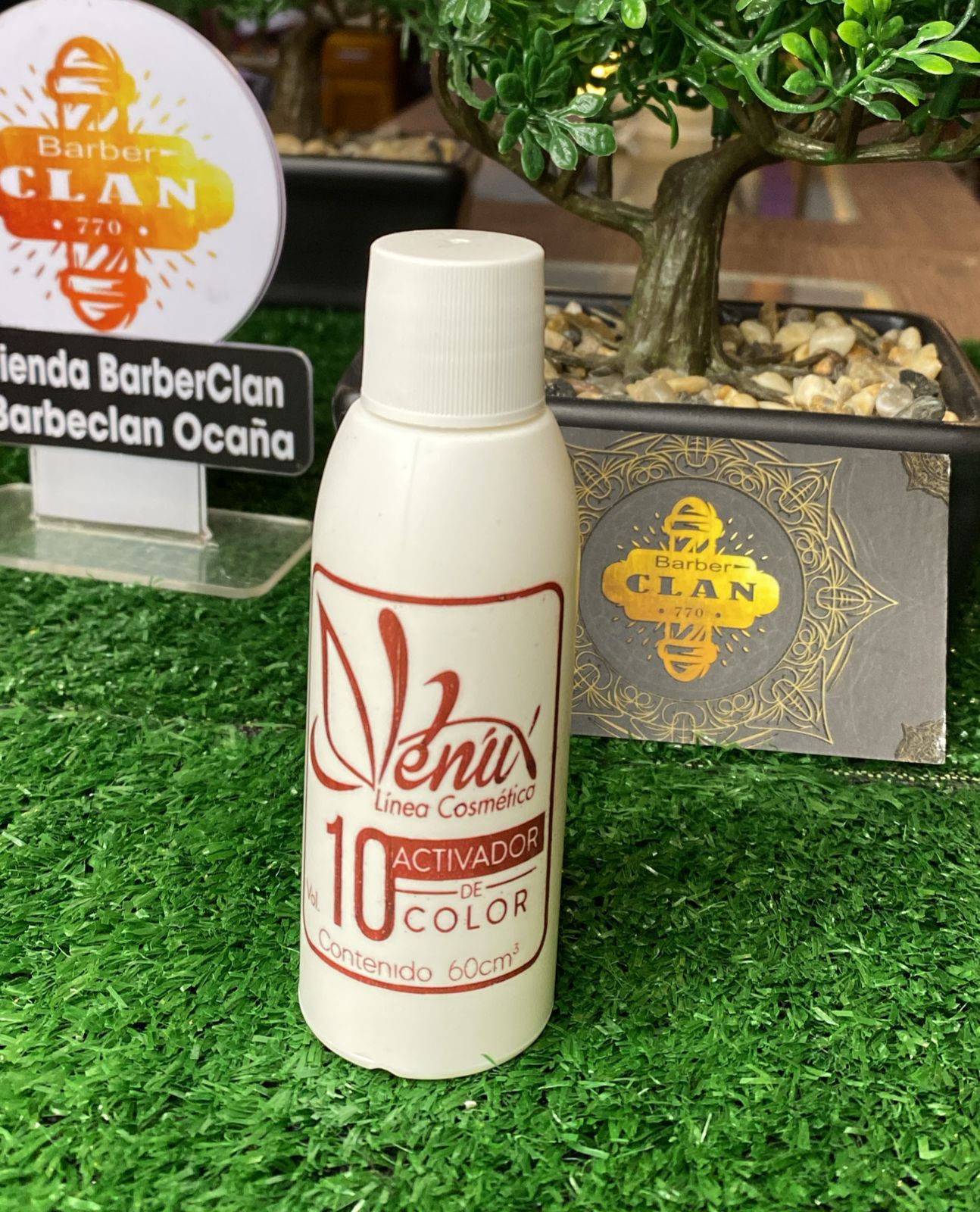 AGUA OXIGENADA V 10 VENUX 60ML VENUX TINTES y PERMANENTES 7709181612301 - Tienda Barber Clan