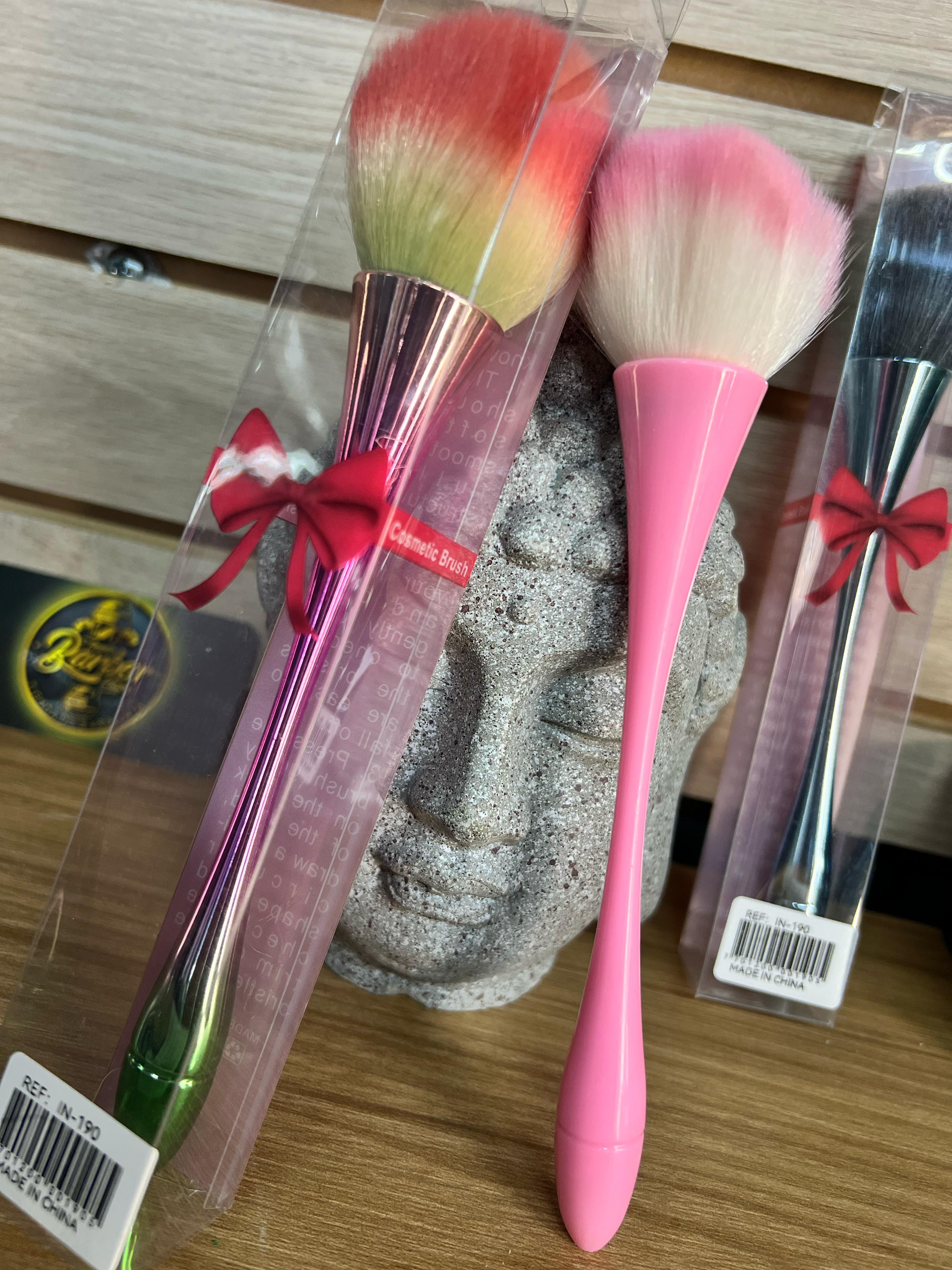 BROCHA MAQUILLAJE CHINA MAQUILLAJE 7701200001905 - Tienda Barber Clan