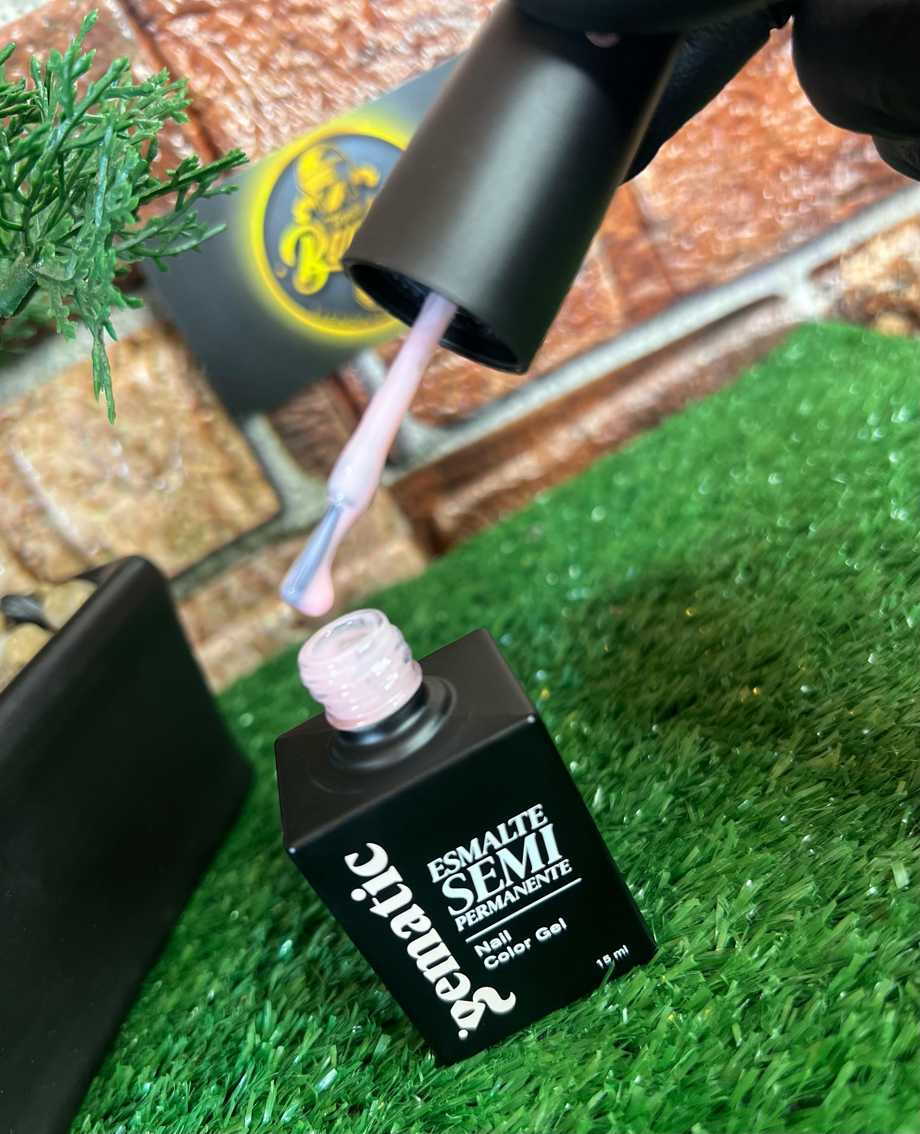 ESMALTE SEMIPERMANENTE GEMATIC B1862 MANICURE Y PEDICURE UÑAS ESM--DEF-5600 - Tienda Barber Clan