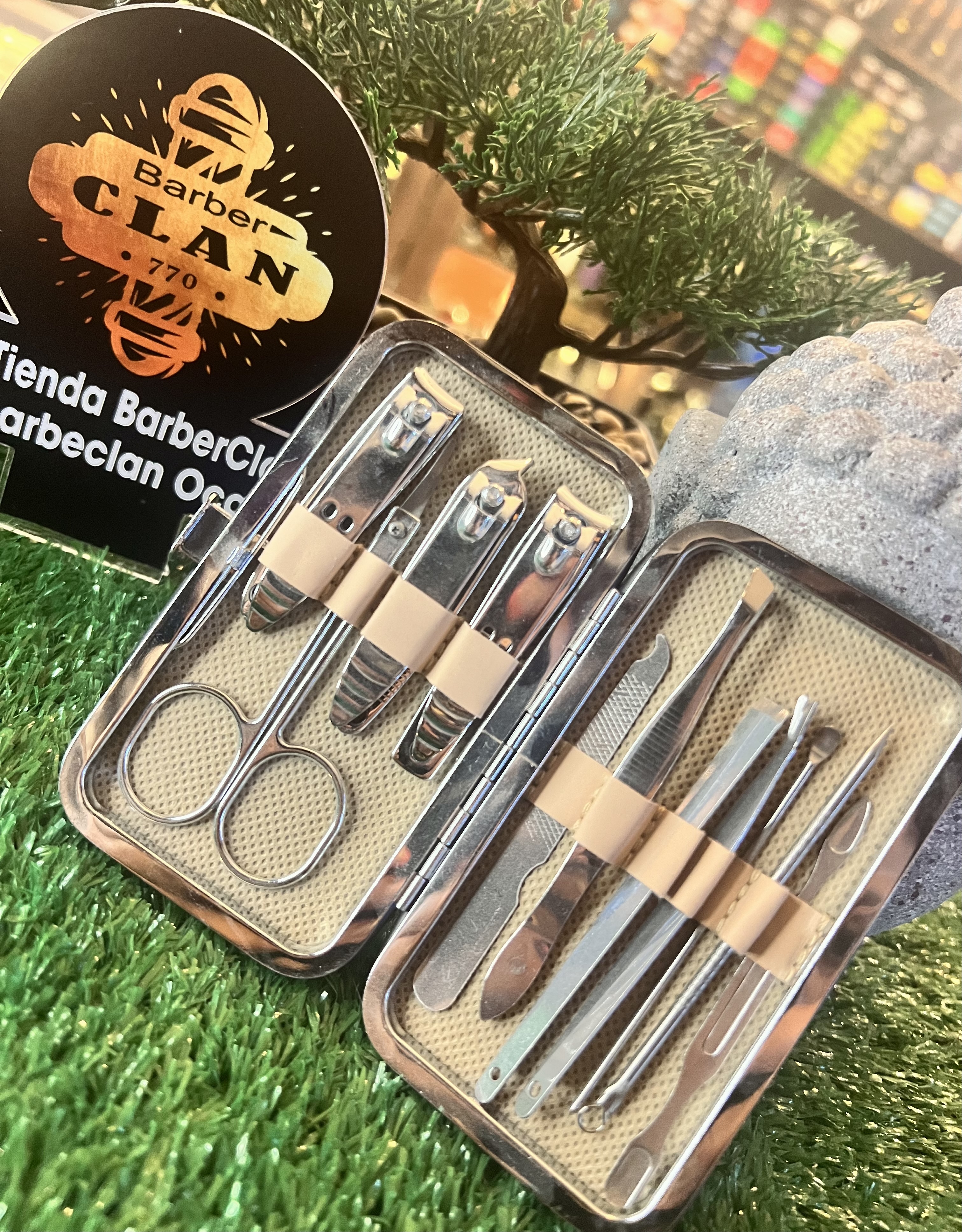 KIT DE MANICURE PLATEADO MANICURE Y PEDICURE UÑAS 10732 - Tienda Barber Clan