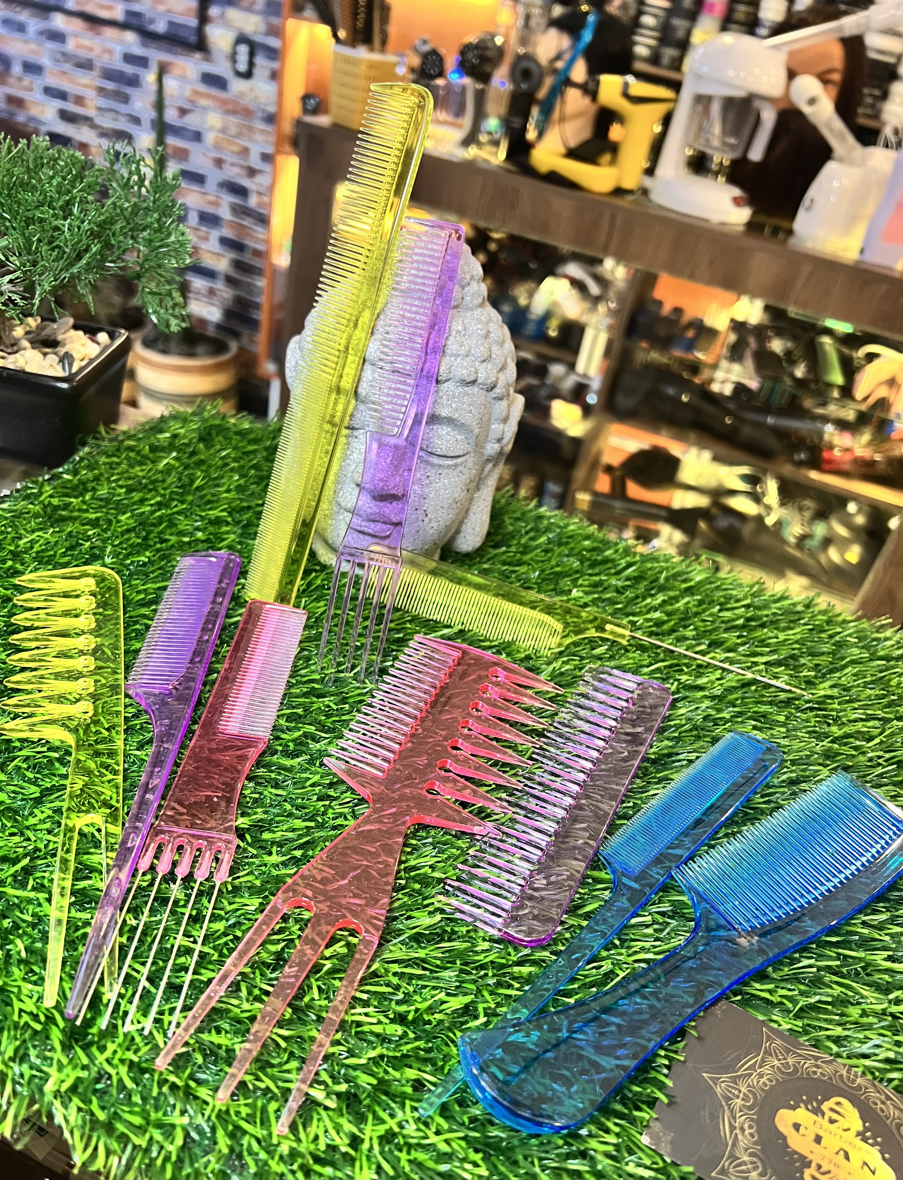 KIT DE PEINILLA COLORES X 10 PEINES PEINILLAS 67891019450 - Tienda Barber Clan
