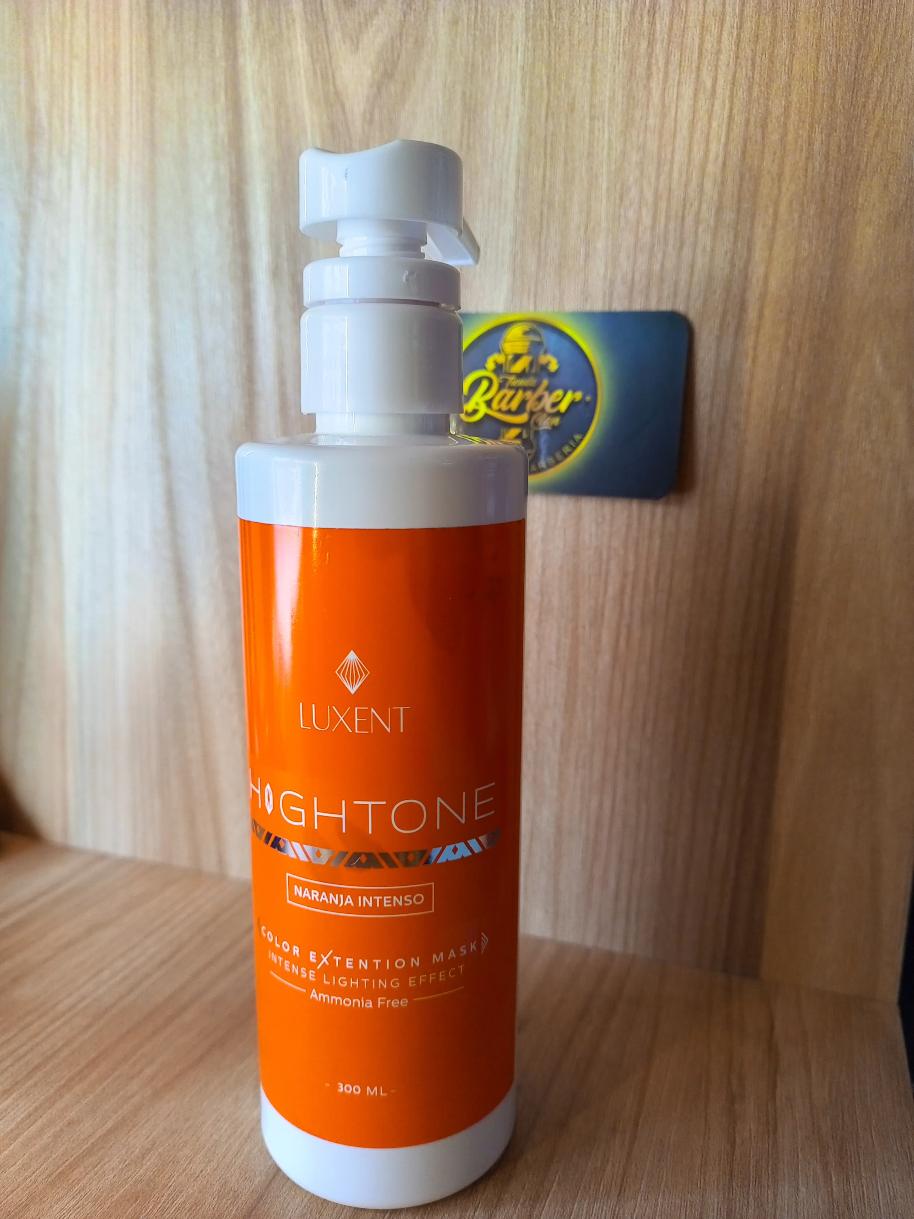 MATIZANTE NARANJA INTENSO 300ML LUXENT MATIZANTES MAT--DEF-6084 - Tienda Barber Clan