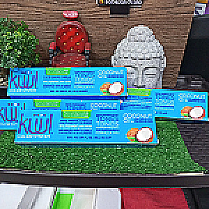 TINTE AZUL METALICO KUUL TINTES y PERMANENTES 7501438363604 - Tienda Barber Clan