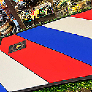 TAPETE ANTIDESLIZANTE ( BLANCO AZUL ROJO ) TAPETES TAP--DEF-6704 - Tienda Barber Clan
