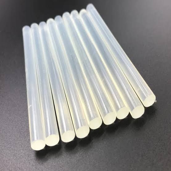 Deli DL390050B Hot-Melt Glue Sticks 11x200mm (Box of 50)