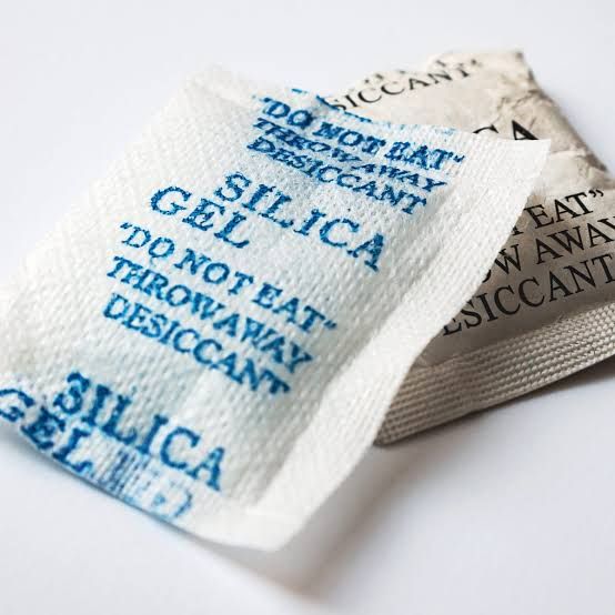 Silica Gel Desiccant Packets 3