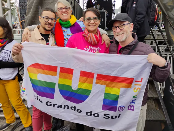 CEPROL participa da Parada Livre de Porto Alegre 2026 em defesa dos direitos da população LGBTQIAPN+ trabalhadora