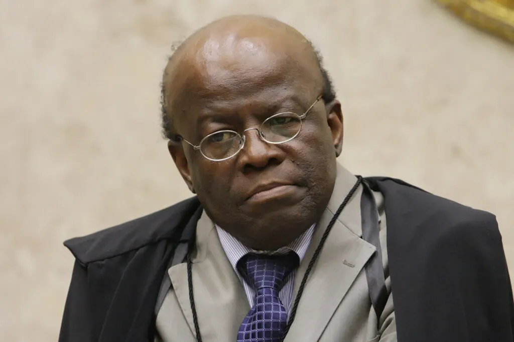 Joaquim Barbosa entra no DC e vira aposta do partido para disputa presidencial