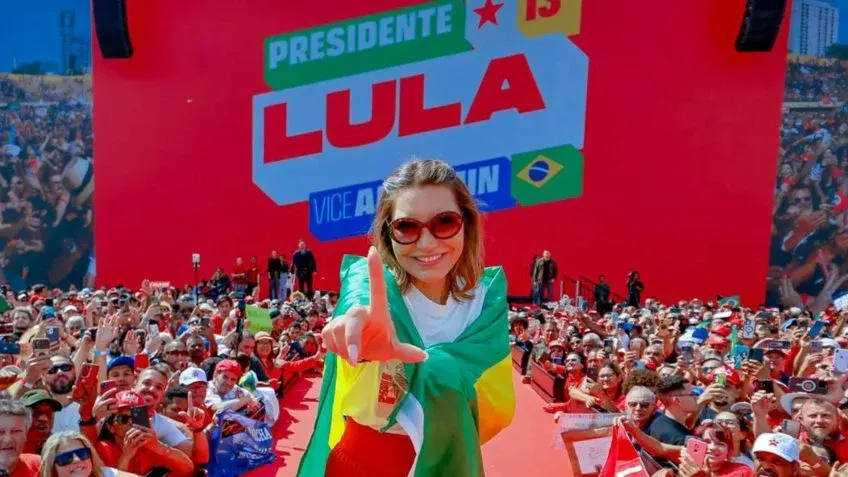 Se Flávio vencer, aliados defendem apuração de gastos públicos relacionados às viagens de Janja