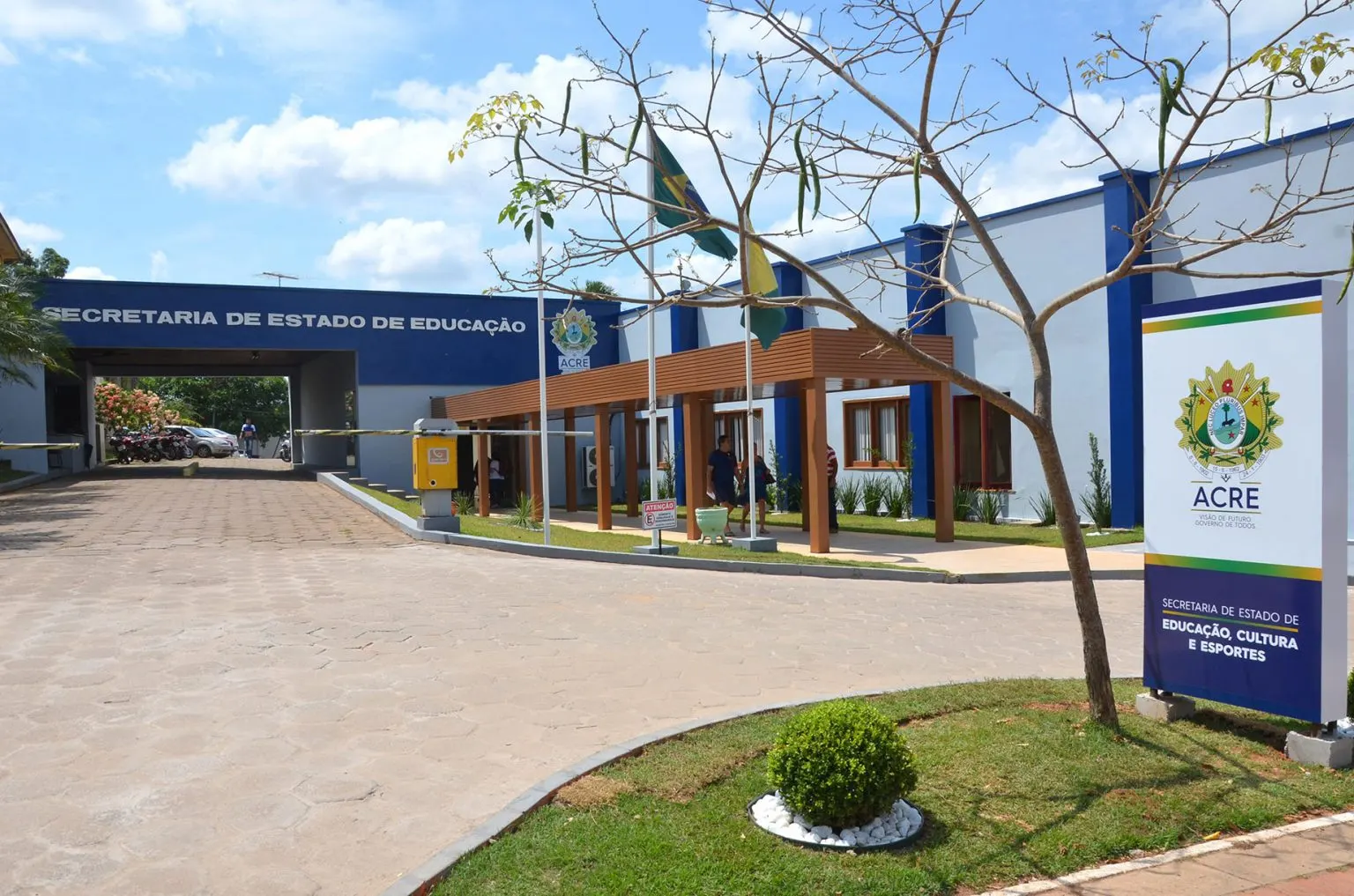 Alerta na educação do Acre: quase 7 em cada 10 alunos terminam ensino médio sem aprendizagem adequada em Português