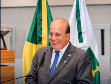 Ministro do TCU alerta para rombo de R$ 404 bilhões na Previdência e risco às aposentadorias no Brasil
