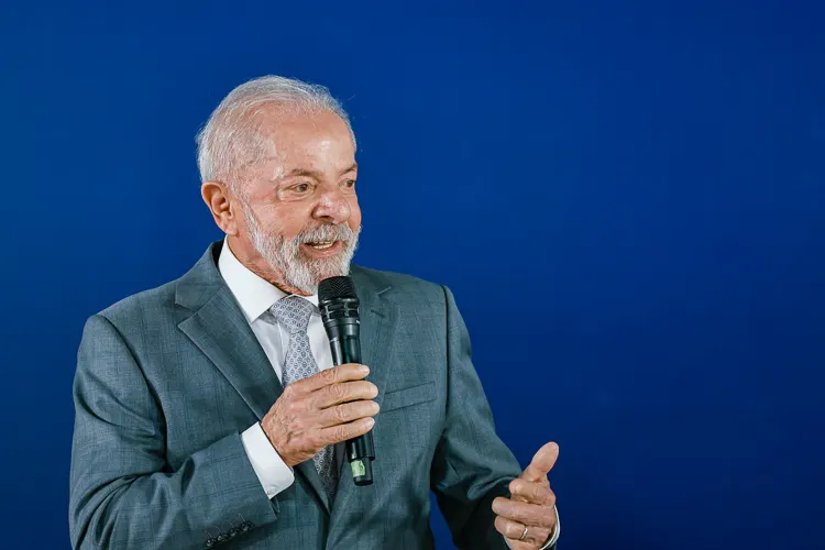 PT pretende reservar teto máximo permitido pelo TSE para campanha de Lula em 2026