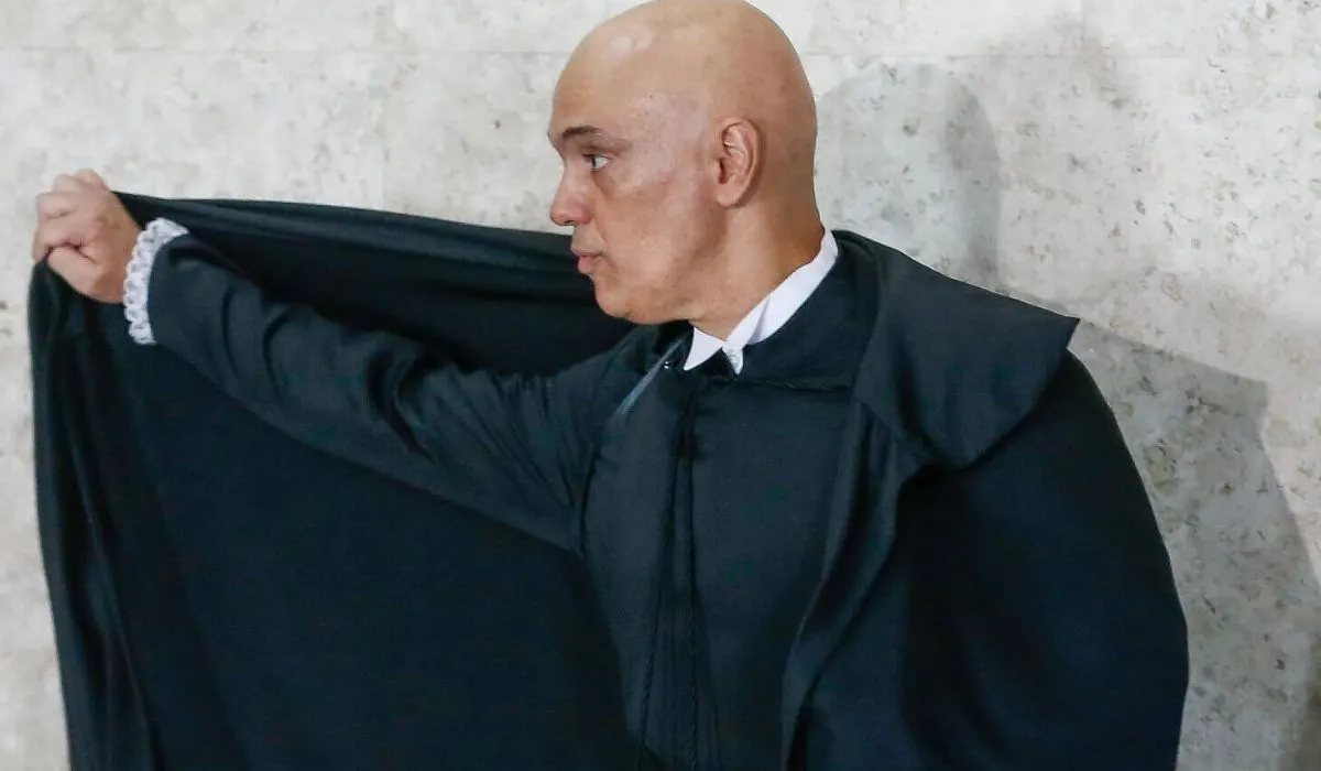 Aliados de Trump avaliam novas sanções contra Moraes após revelações do caso Vorcaro, dizem relatos