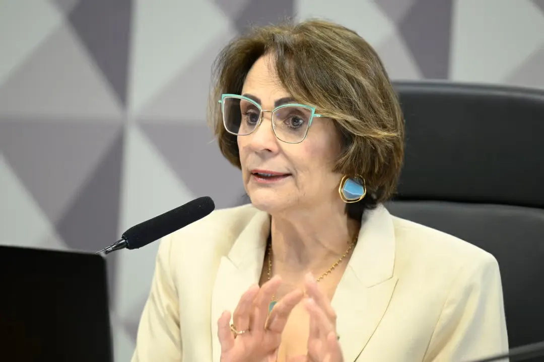 Damares pede ação do CNJ após juiz condenar família por homeschooling em SP