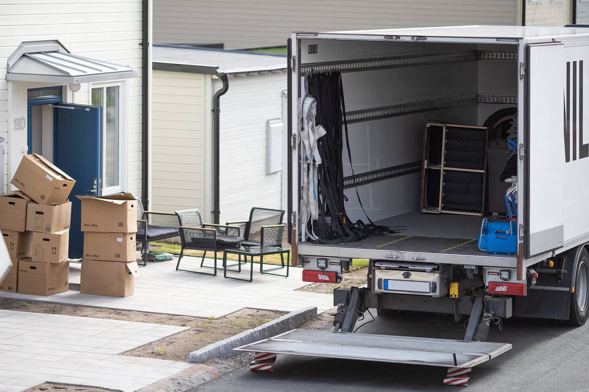 Local relocation Abbotsford office moving services