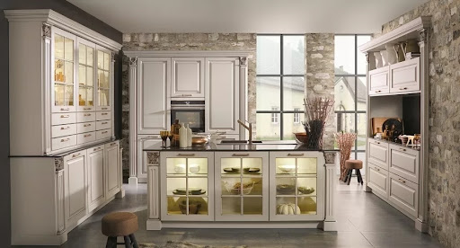 Sleek kitchen cabinetry