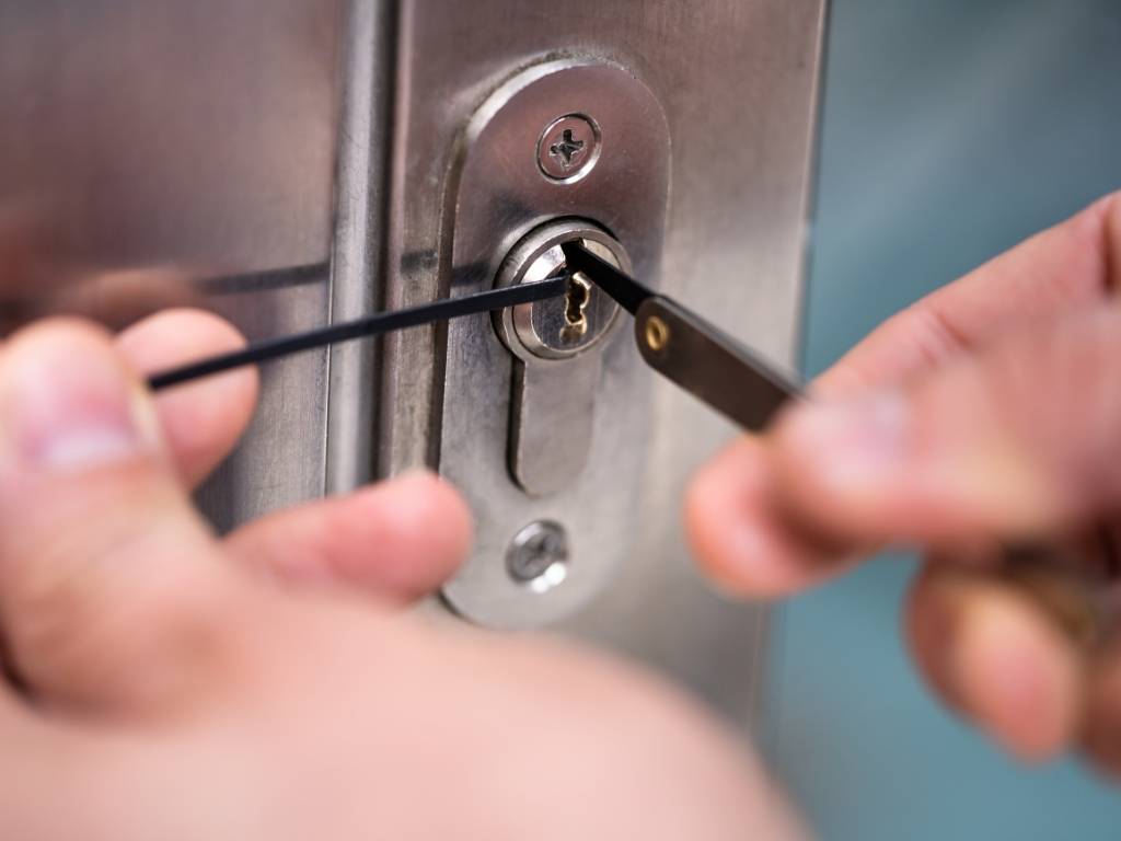 High Security Deadbolts Trusted local locksmith Vancouver