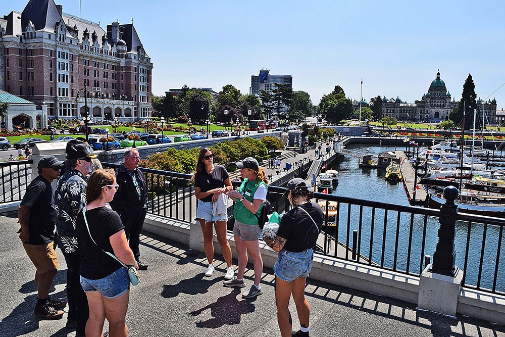 Victoria Guided Sightseeing Trips Food And Drink City Tours
