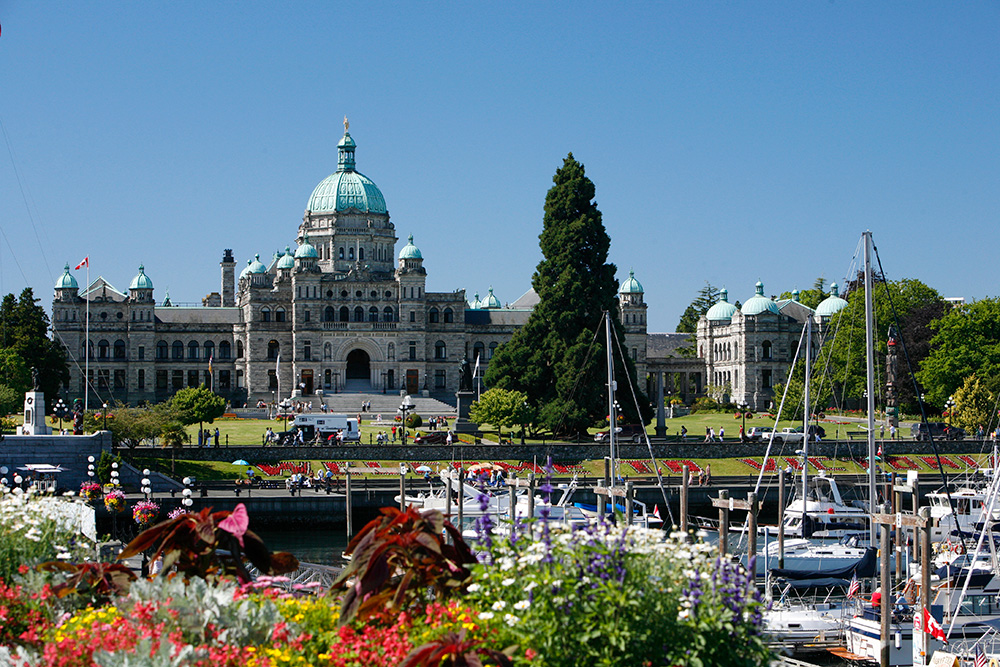 Bespoke travel experiences for visitors Island and garden visit