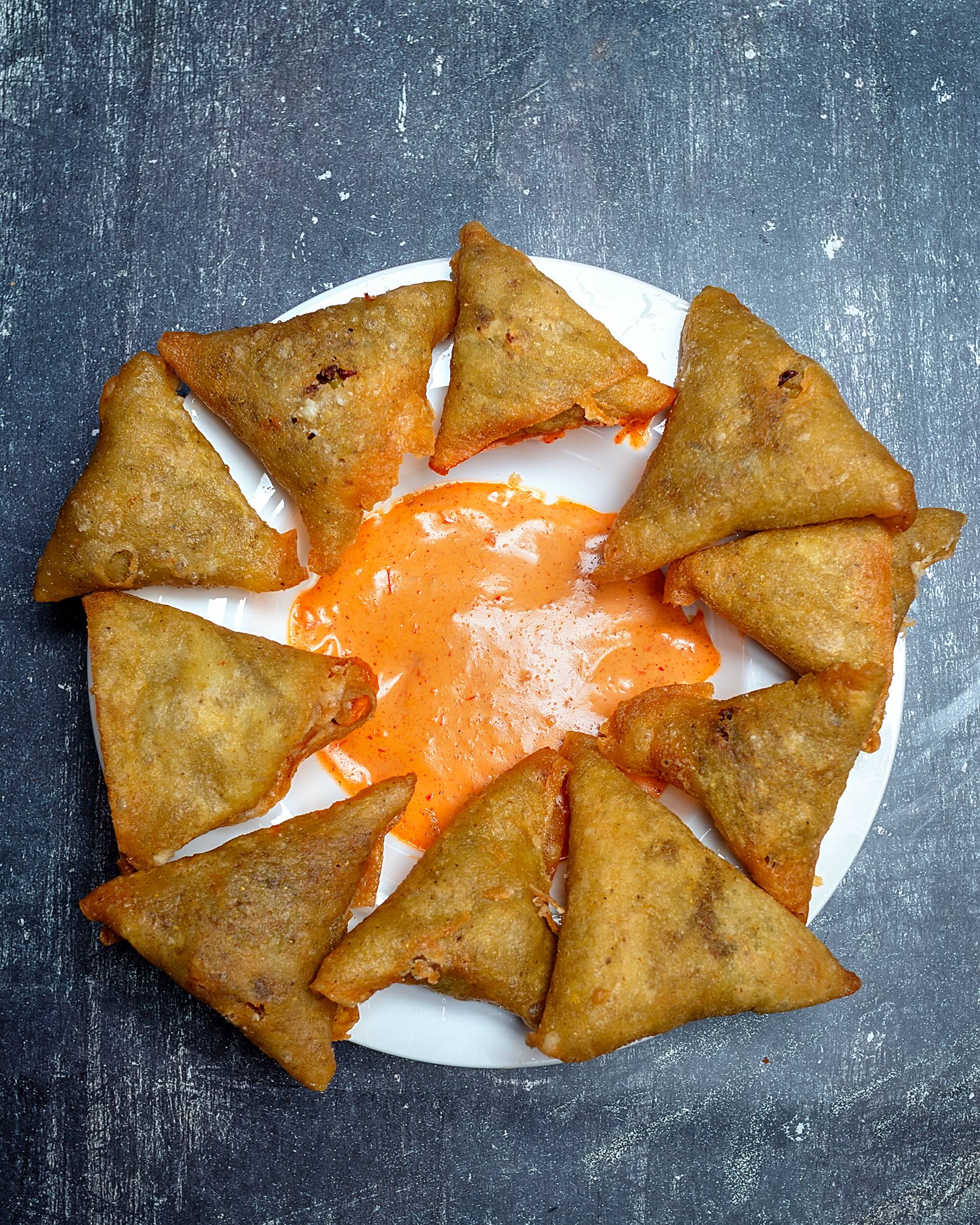 Nourie Special Samosa