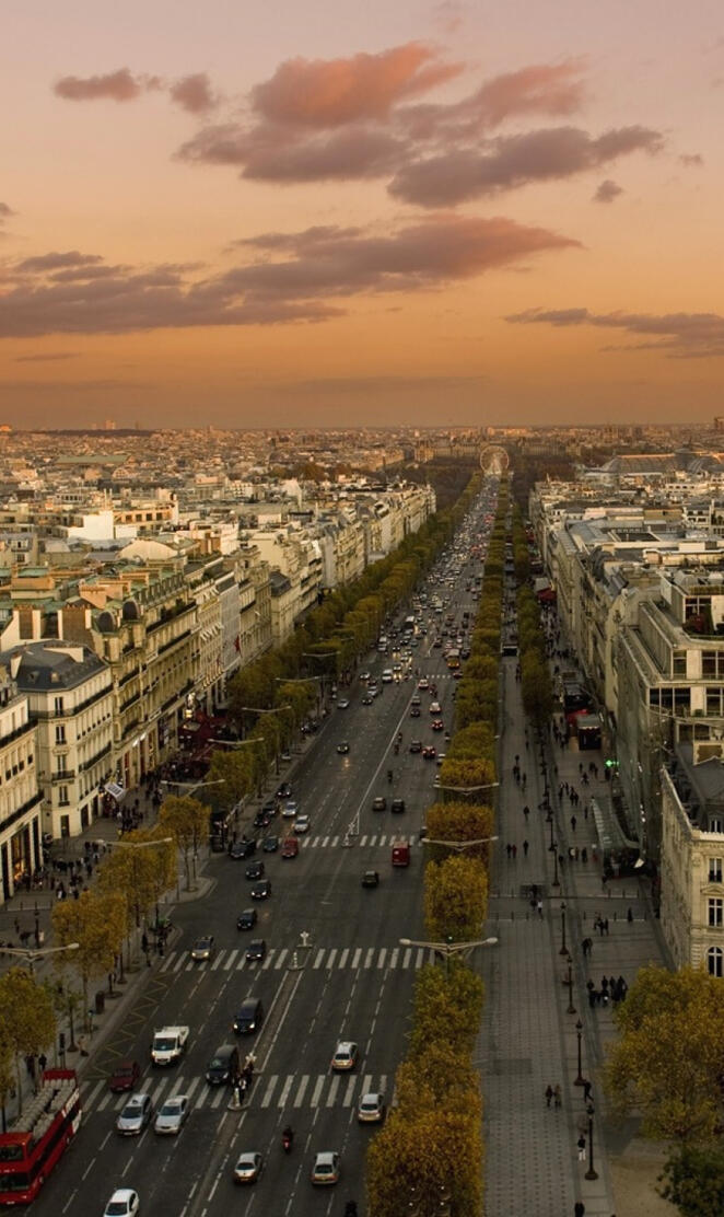 Champs Elysees