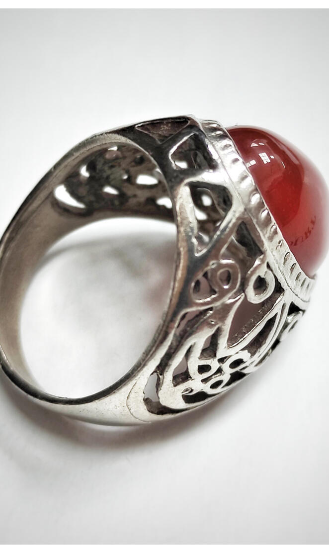 Red Aqeeq Ring