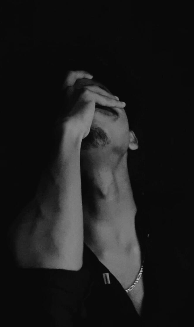 Dark photography [NGL]