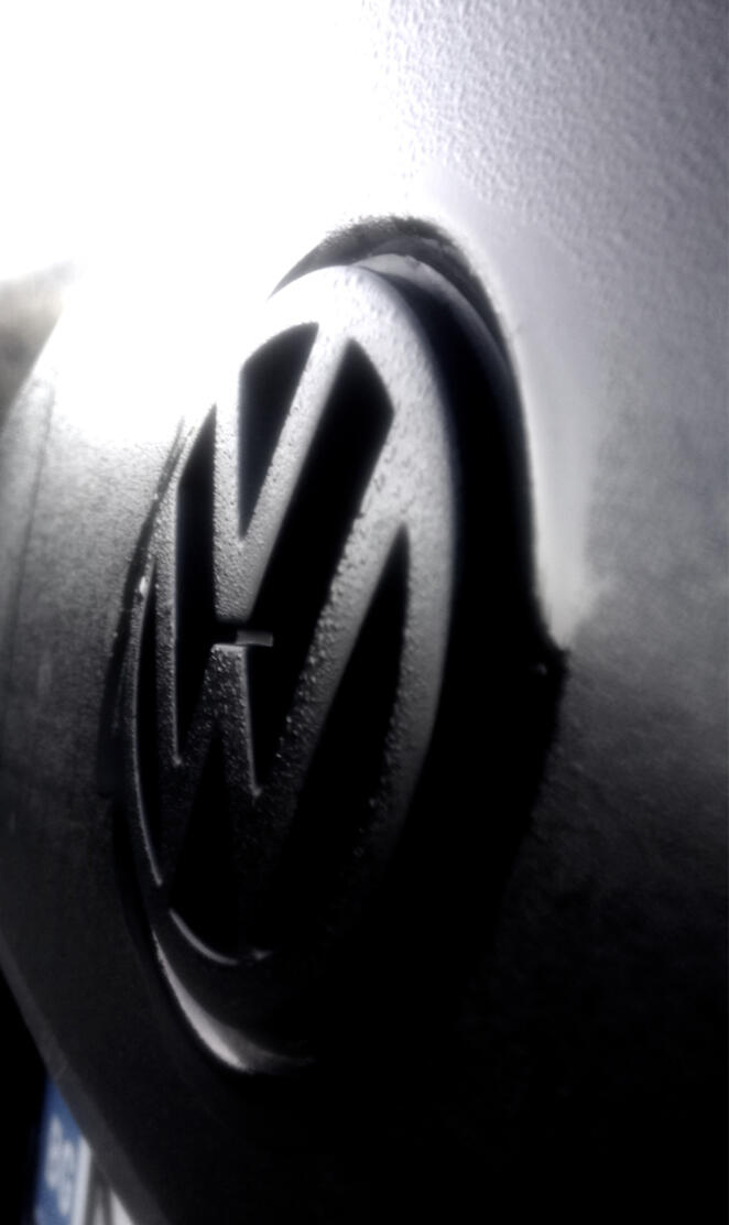 vw logo
