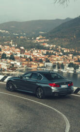 BMW 540i