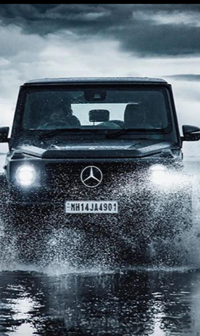 MERCEDES G WAGON