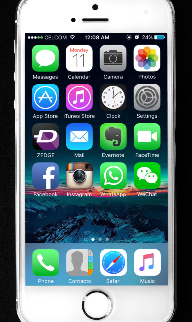 iphone 5s homescreen