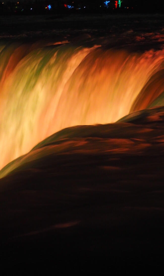 Niagra at night 