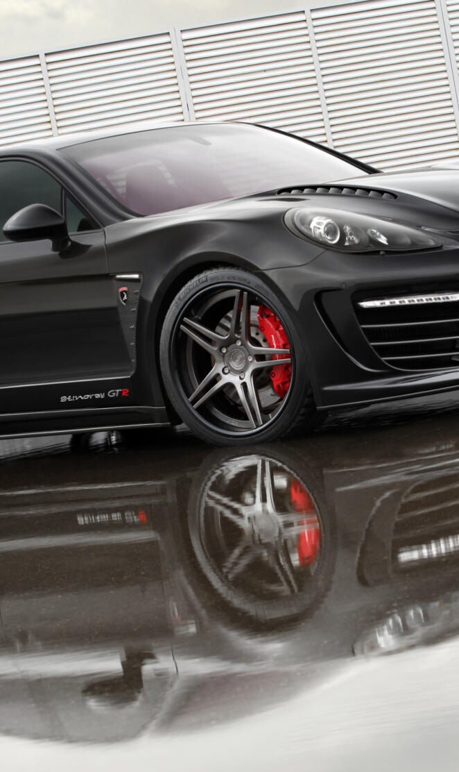 Porsche Panarema Tun