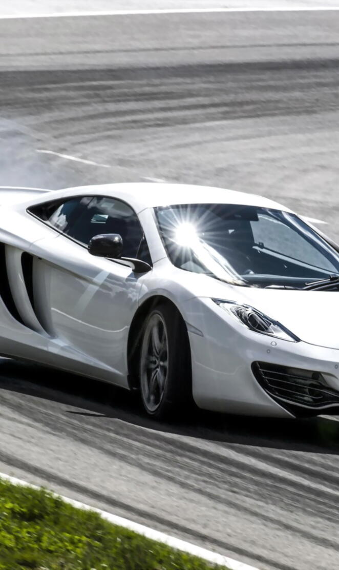 Mclaren MP4