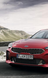 Kia stinger